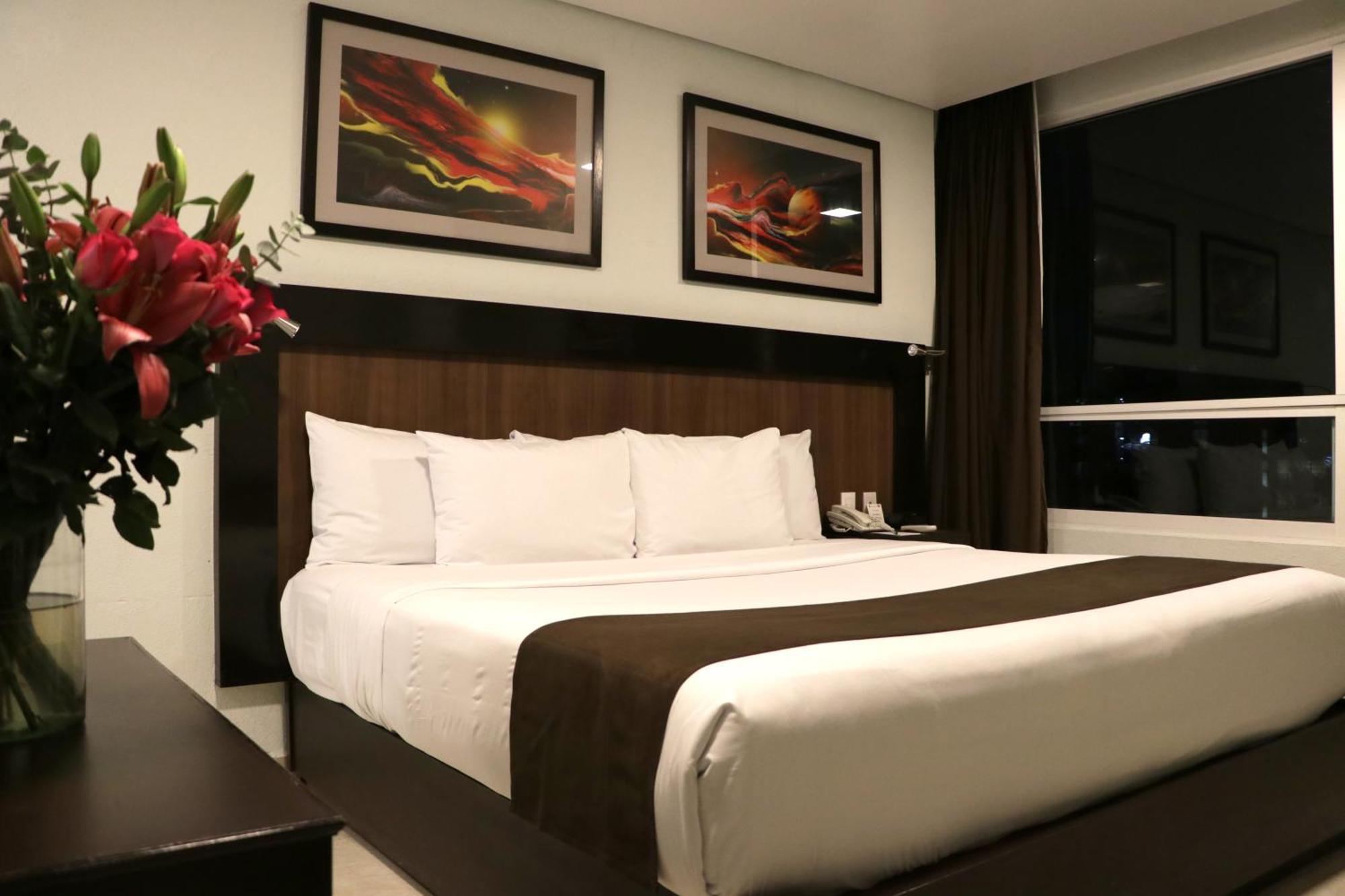 King Room,1208241433:JPEG